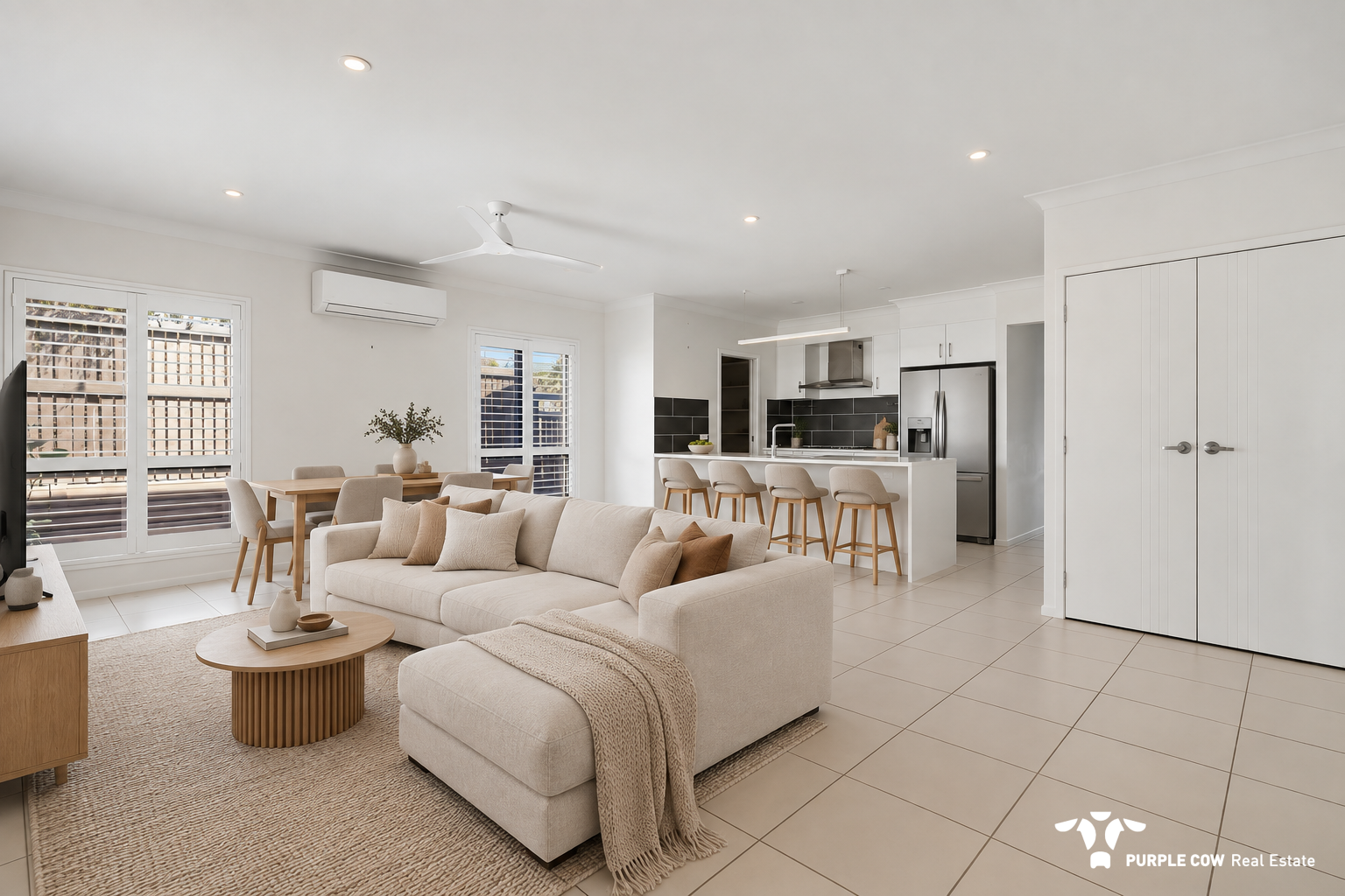 Rental: Spring Mountain, QLD, 4300 photo-1