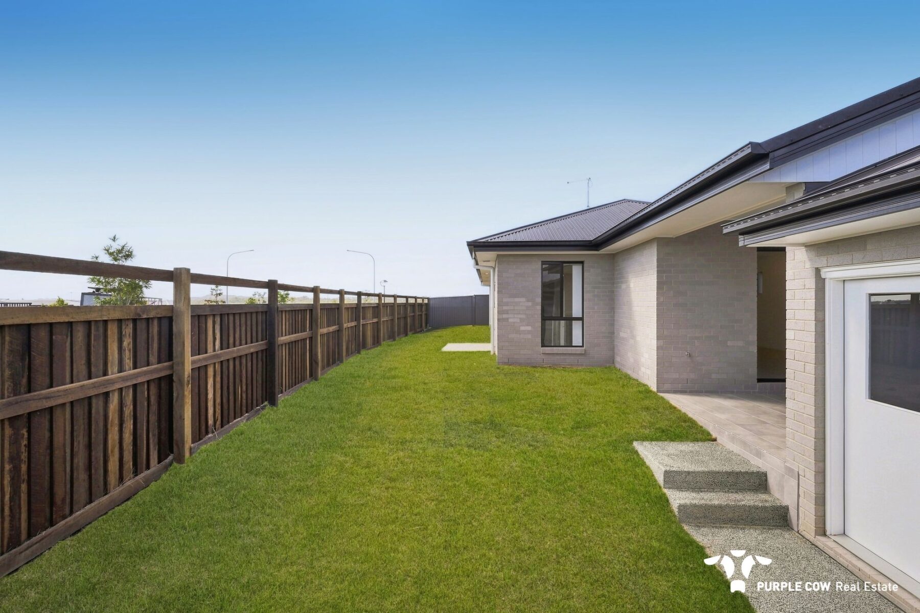Rental: Ripley, QLD, 4306 photo-10