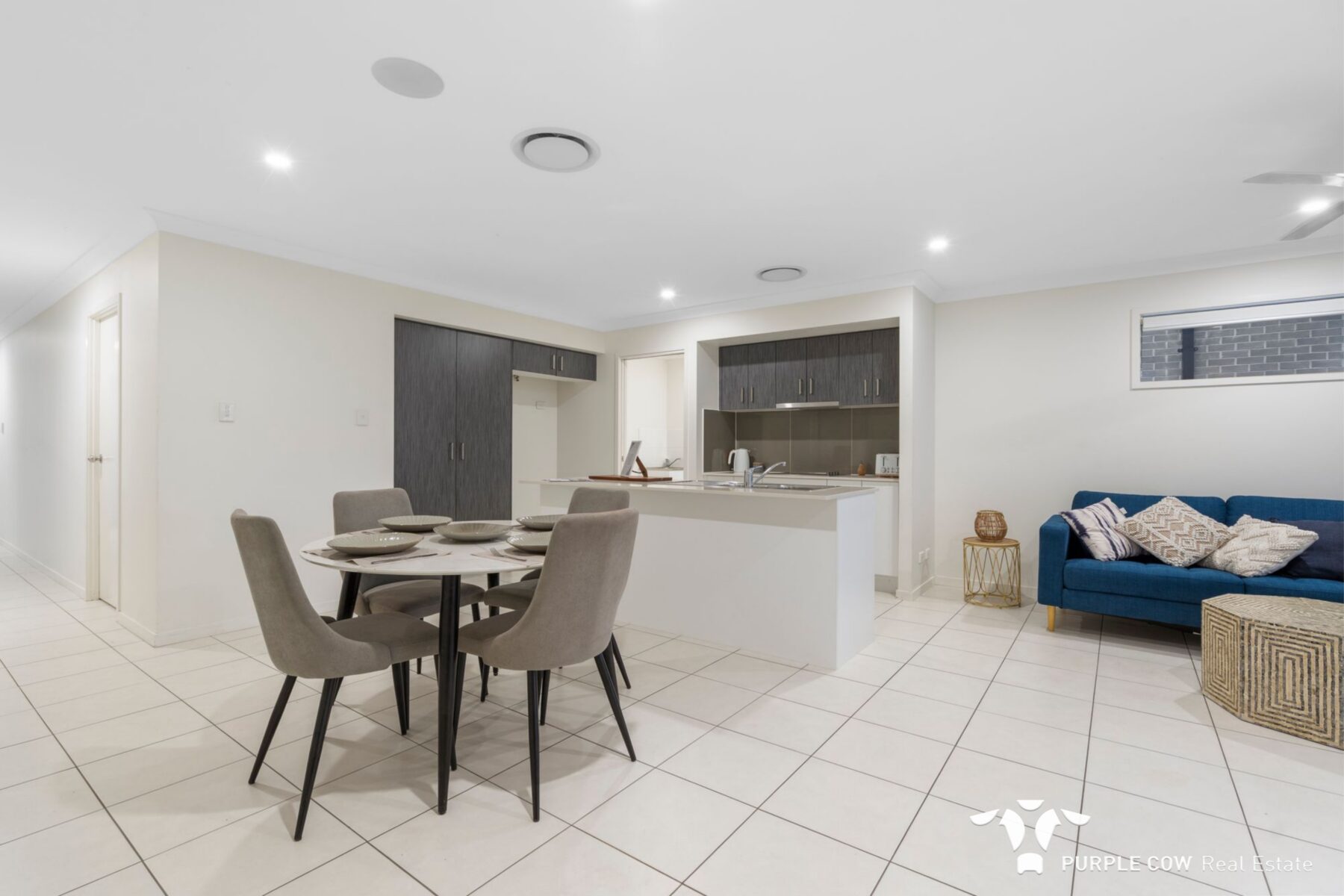 Property: 13 Splendid Close, Pallara, Qld, 4110 photo-4
