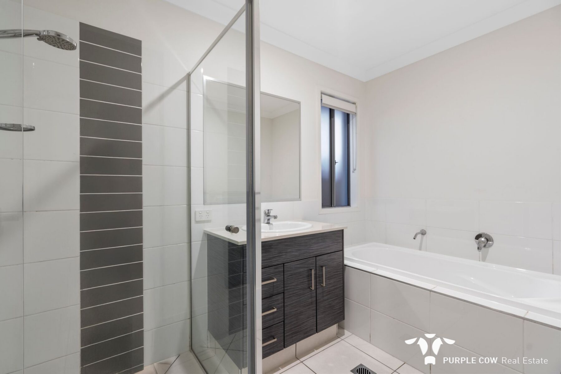 Property: 13 Splendid Close, Pallara, Qld, 4110 photo-10