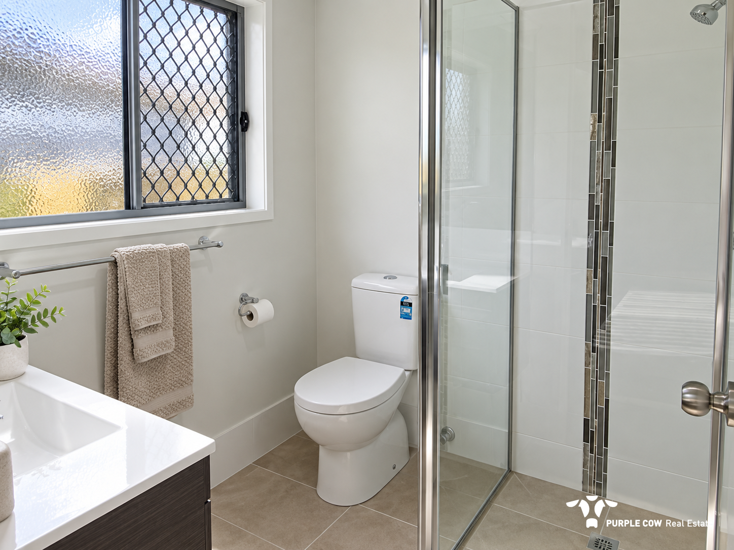 Rental: 29 Grindelia Drive, Springfield Lakes, QLD, 4300 photo-3
