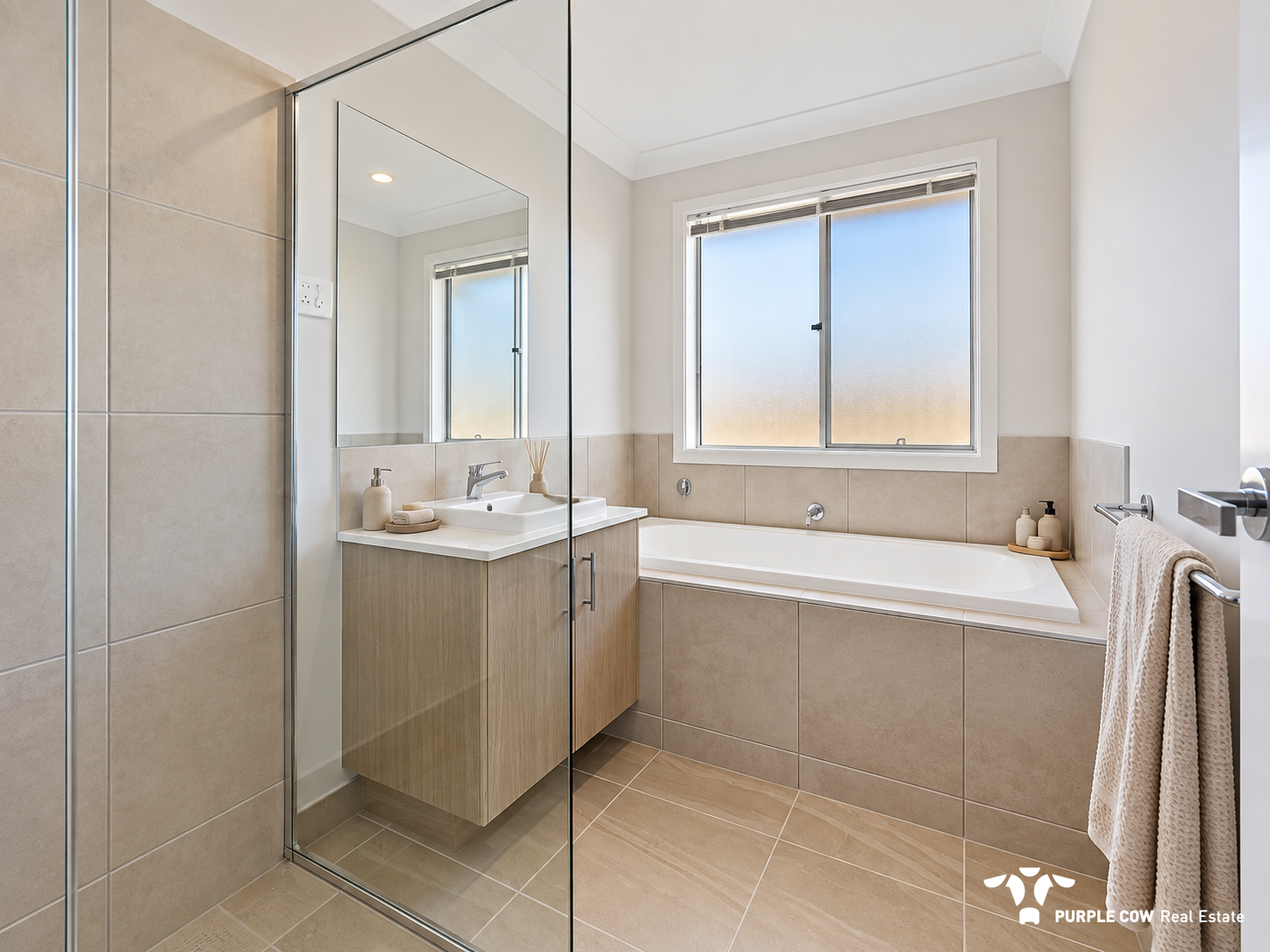 Rental: Greenbank, QLD, 4124 photo-7