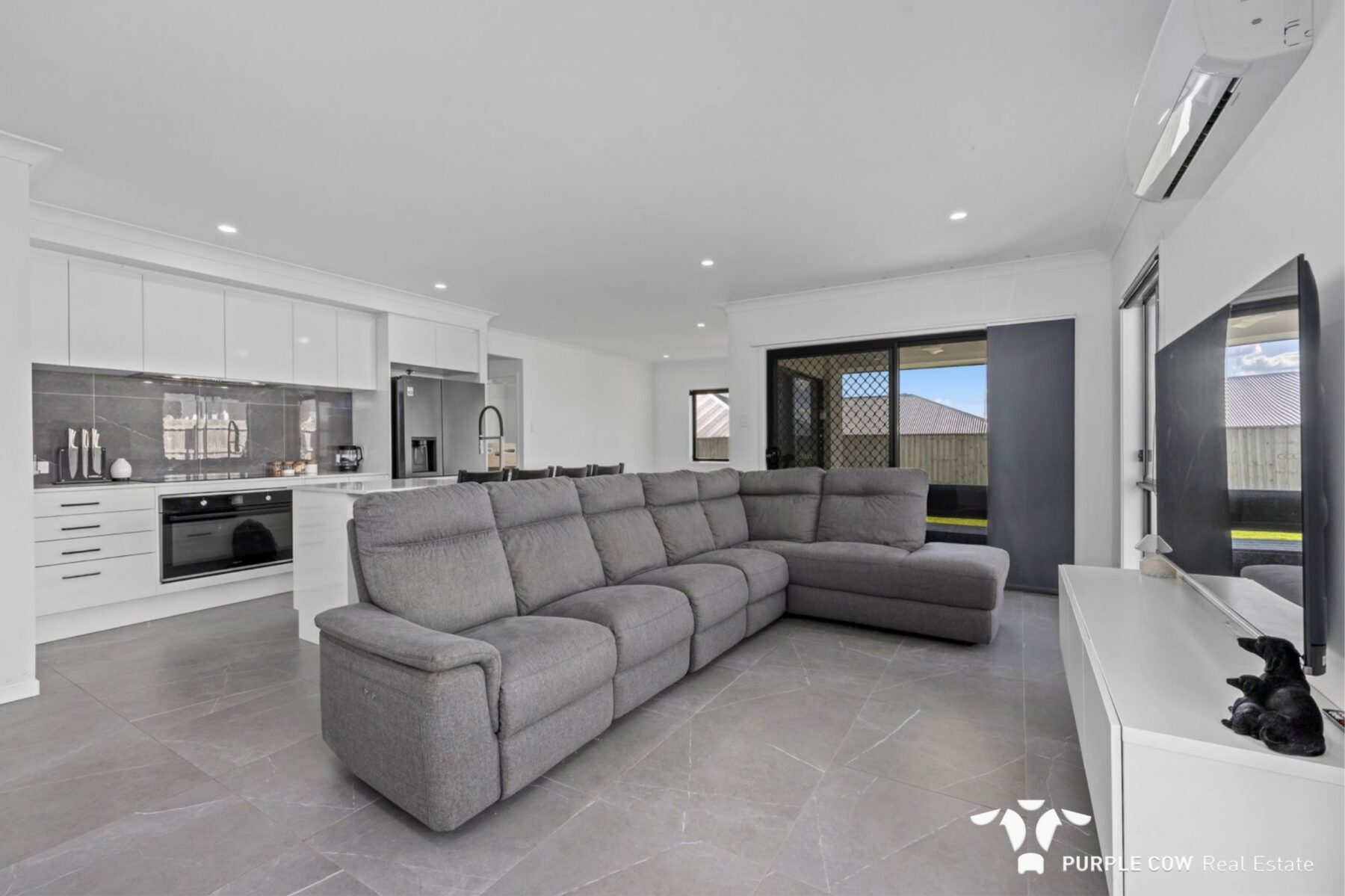 Property: 25 Burrum Drive, Ripley, QLD, 4306 photo-3