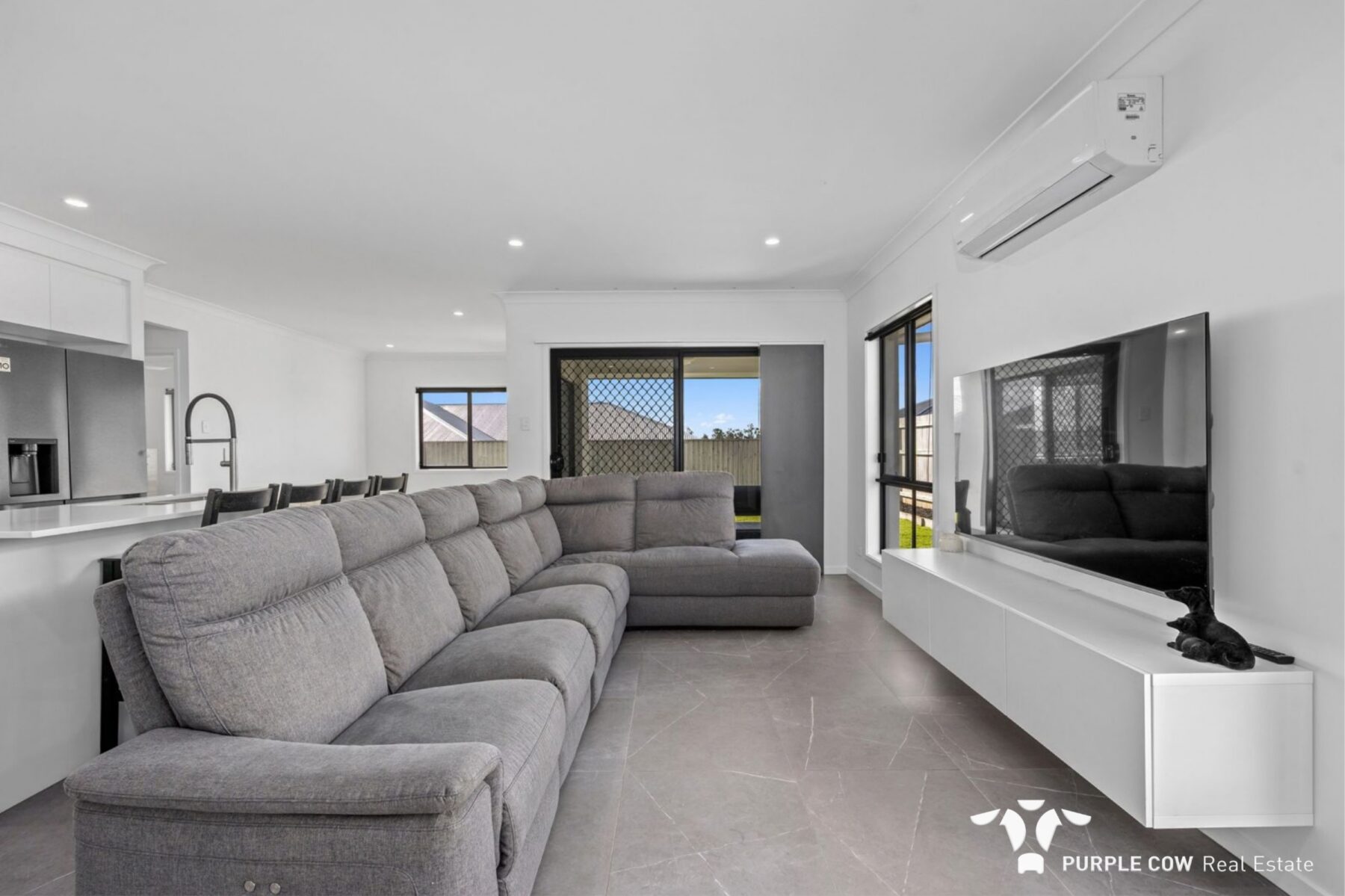Property: 25 Burrum Drive, Ripley, QLD, 4306 photo-4