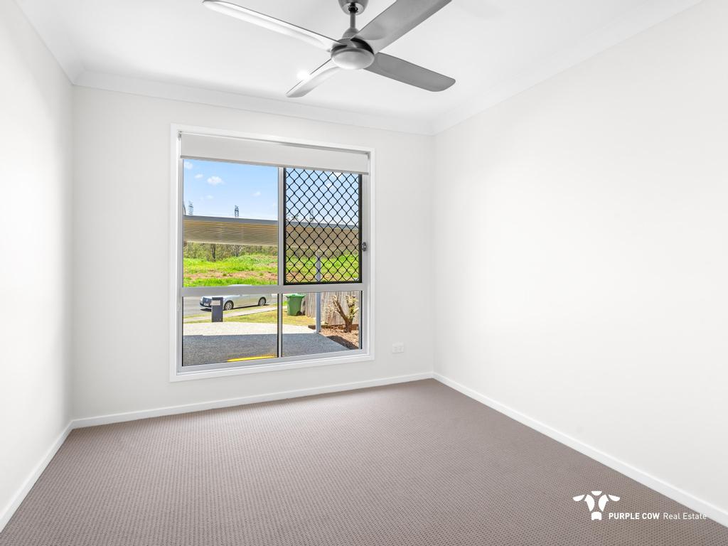Property: 4 Lacy Place, Bundamba, QLD, 4304 photo-14