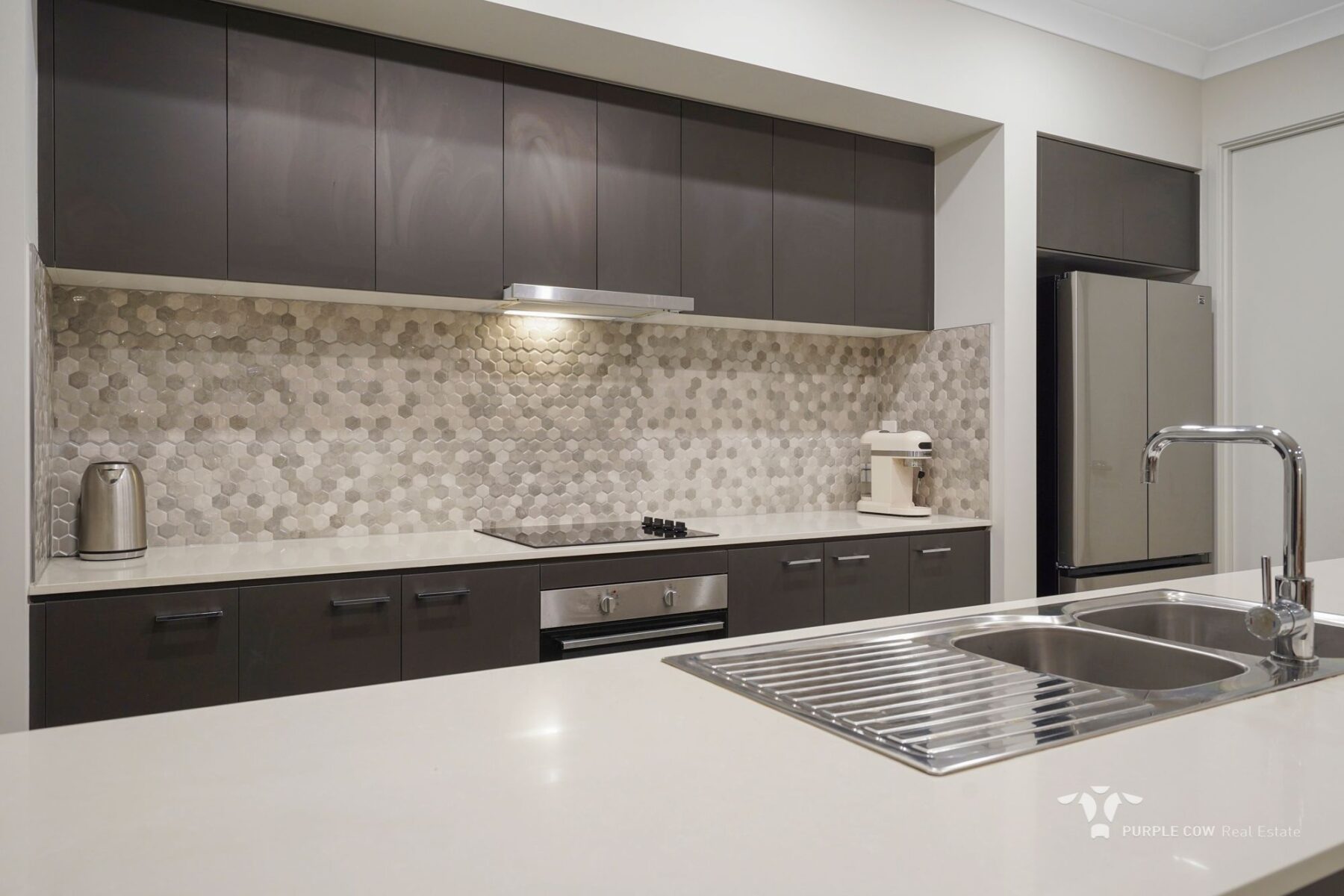 Property: 6 Illawarra Street, Redbank Plains, QLD, 4301 photo-6