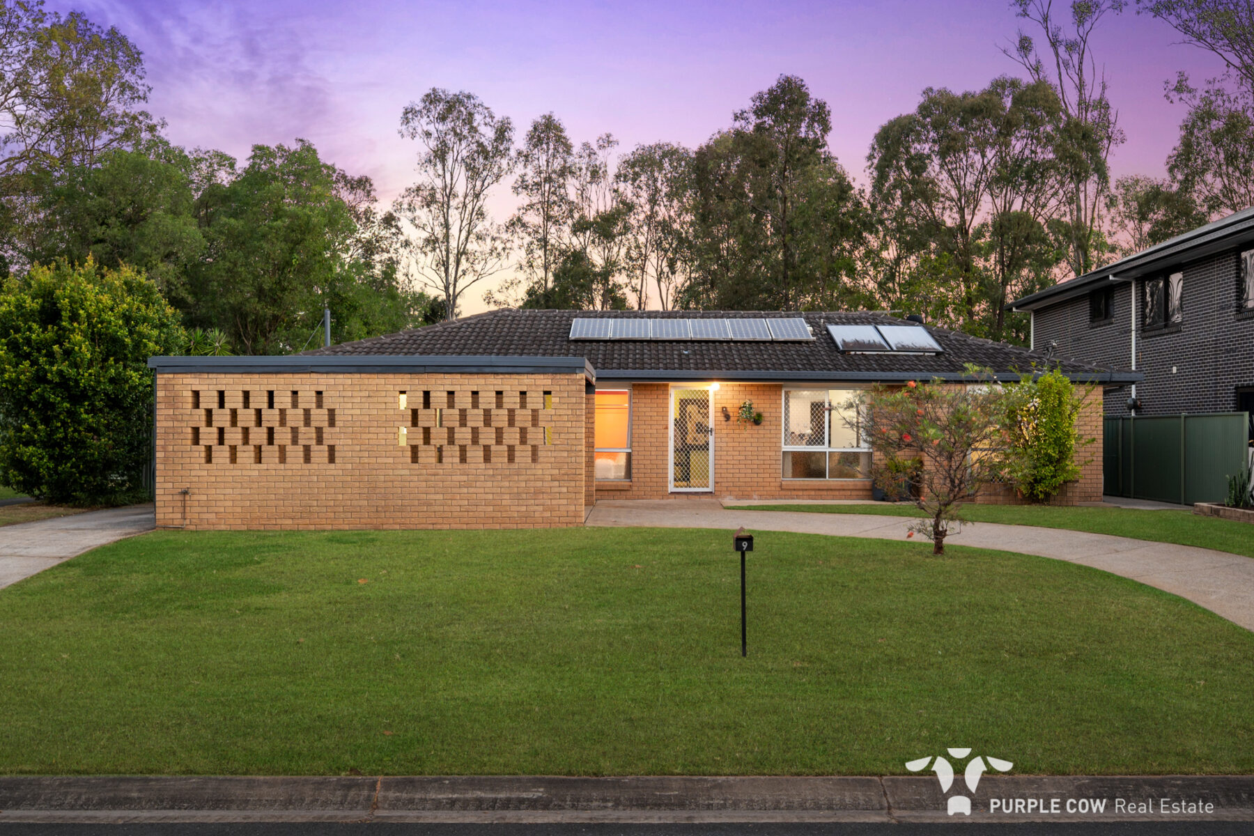 Property: 9 Farrow Street, Daisy Hill, QLD, 4127 photo-1